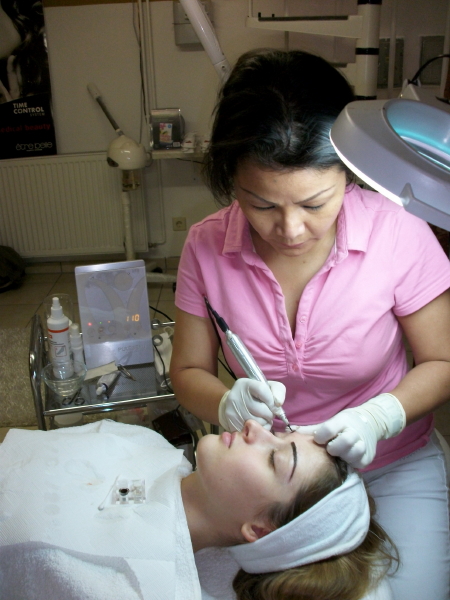 Kant-Kosmetik Permanent-Make-Up